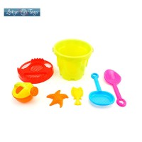 New Design Kids Beach Toys 7pcs 1 Set with Bucket Spade Sieve Molds Outdoor Sandbox Playset